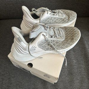 Under Armour Curry Flow 9 Basketball Shoes